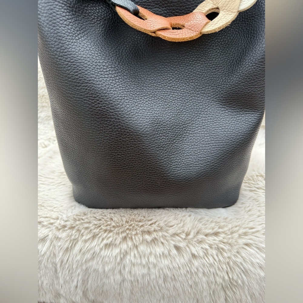 CRUSH Leather Goods MAE Black Leather Bucket Bag - Picture 8 of 13